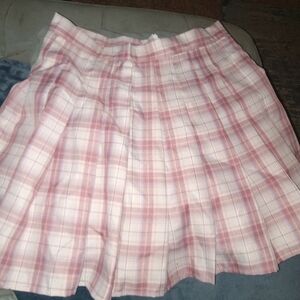 Pleated plaid skirt